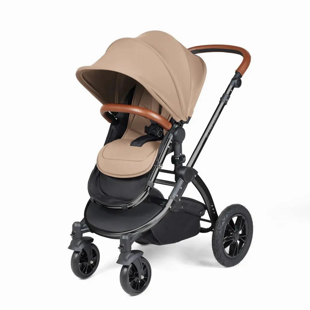 Ickle Bubba Stomp Luxe Travel System & Home 14 Piece Bundle Black Chassis - Desert