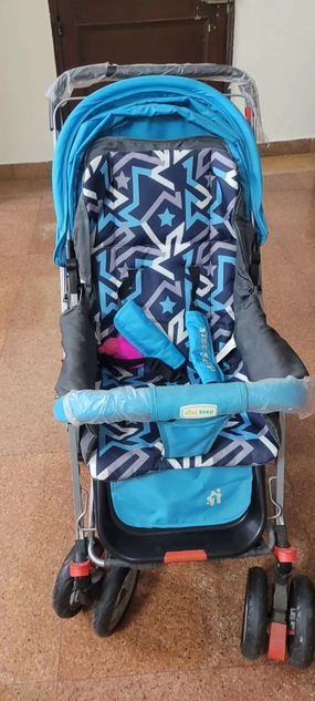 IST STEP YO YO  Baby Stroller/Pram