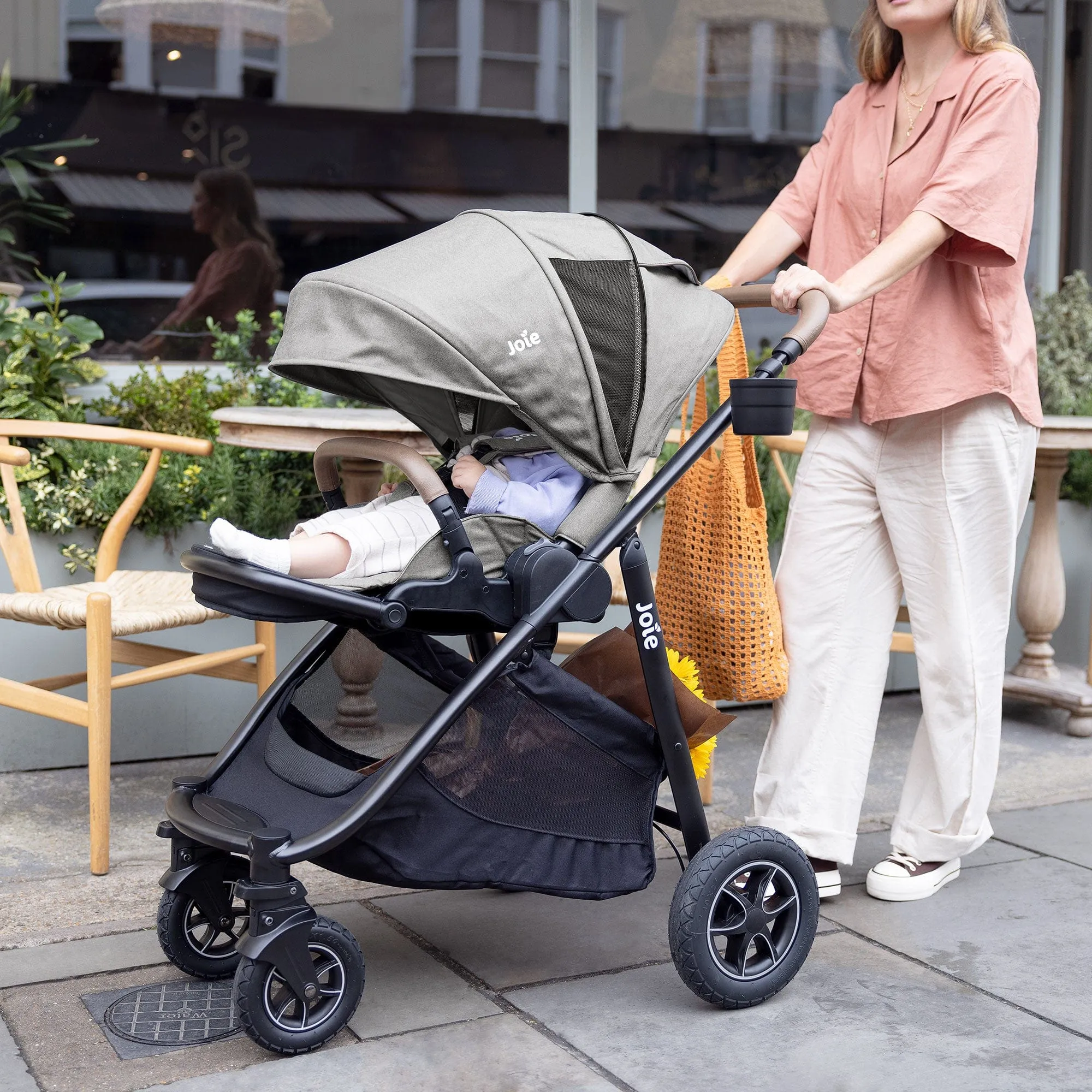 Joie Versatrax On The Go Bundle in Pebble