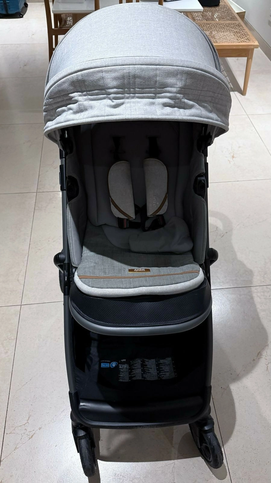 JOIE Aeria Baby Stroller/Pram  Reversible & Height-Adjustable Seat Pram