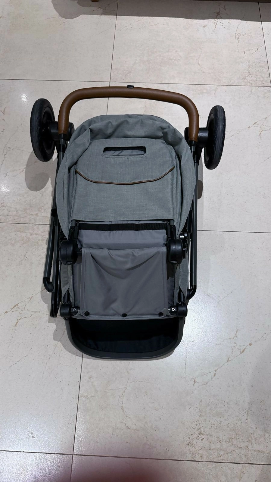 JOIE Aeria Baby Stroller/Pram  Reversible & Height-Adjustable Seat Pram