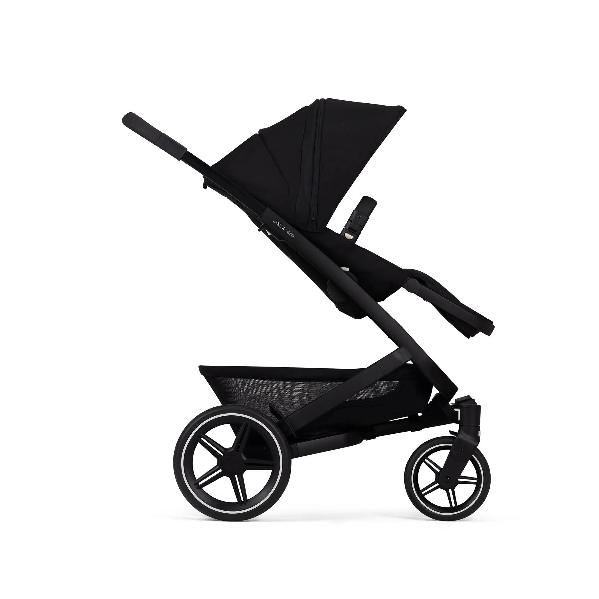 Joolz Geo3 Pram with Bonus Kit