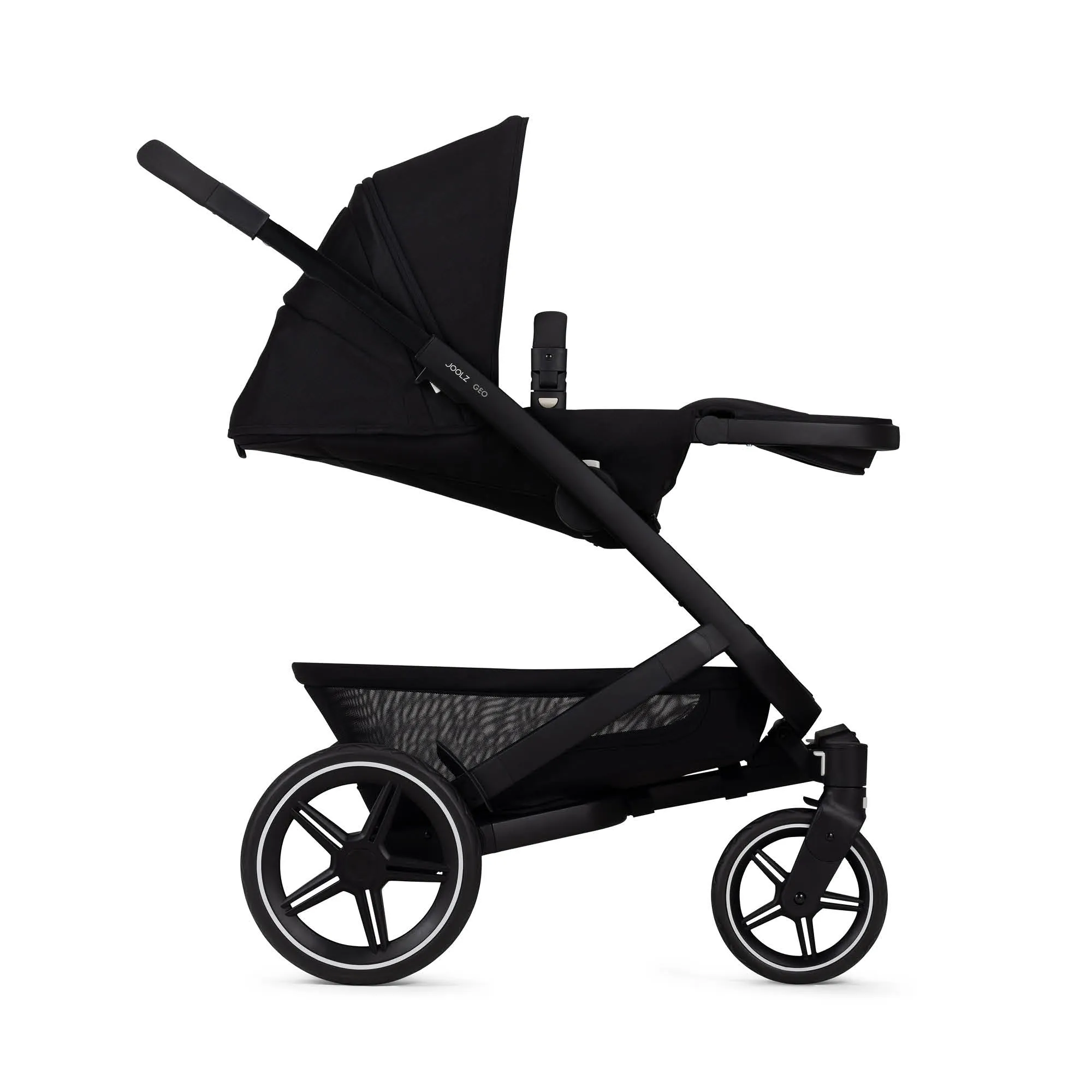 Joolz Geo3 Pram with Bonus Kit
