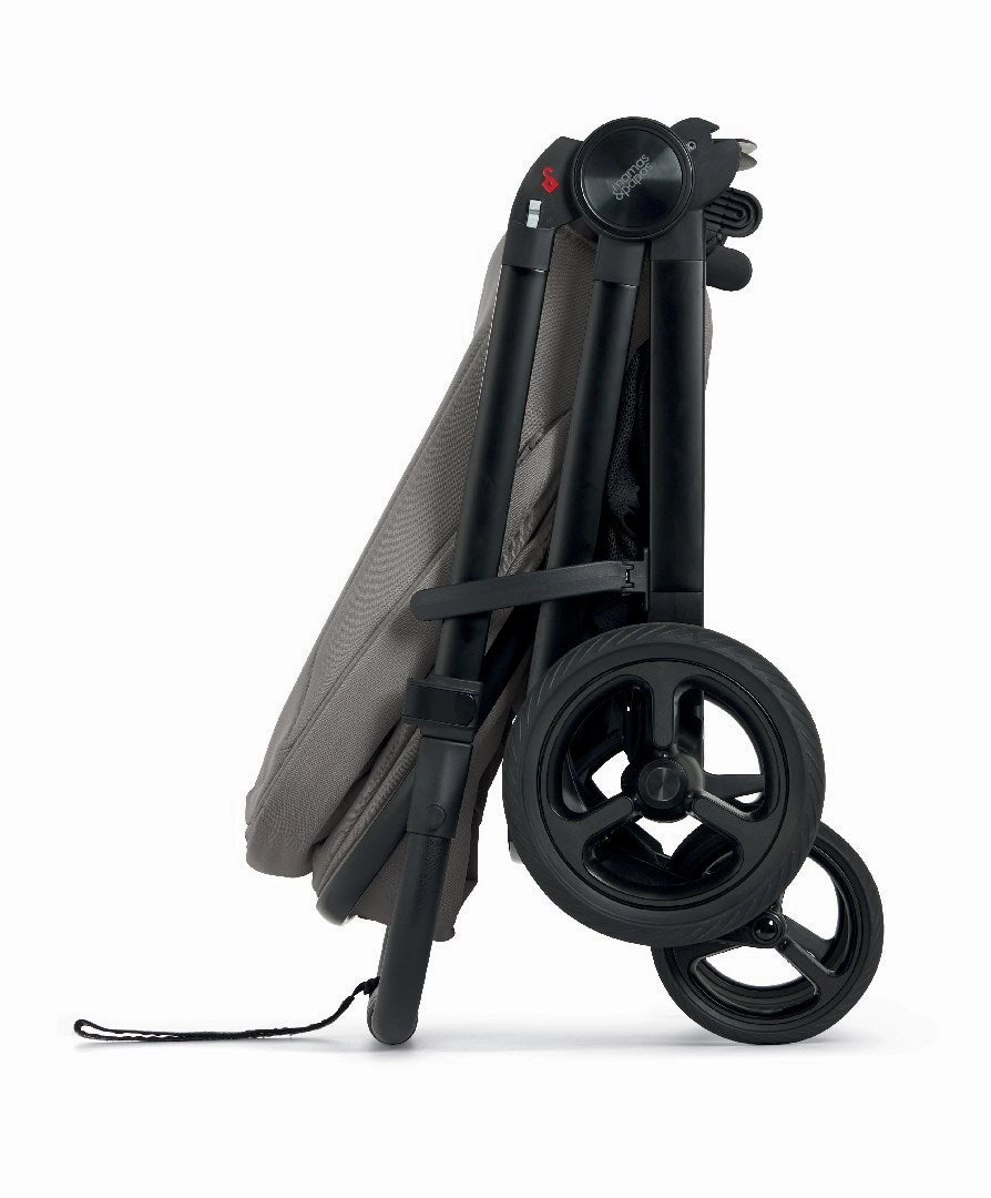 Mamas & Papas Vardo Essential Travel & Nursery Bundle, Storm