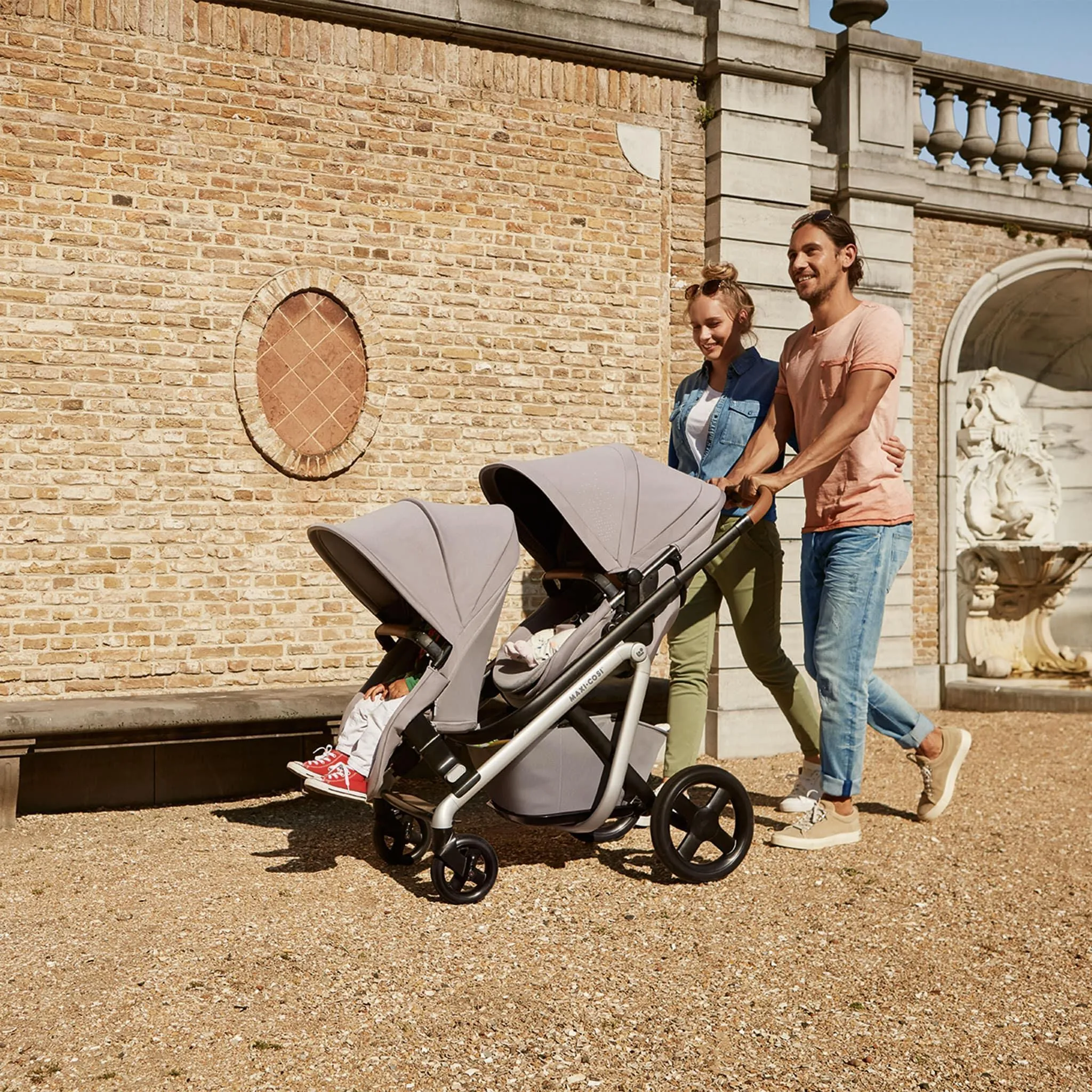 Maxi Cosi Lila Duo Kit - Essential Black