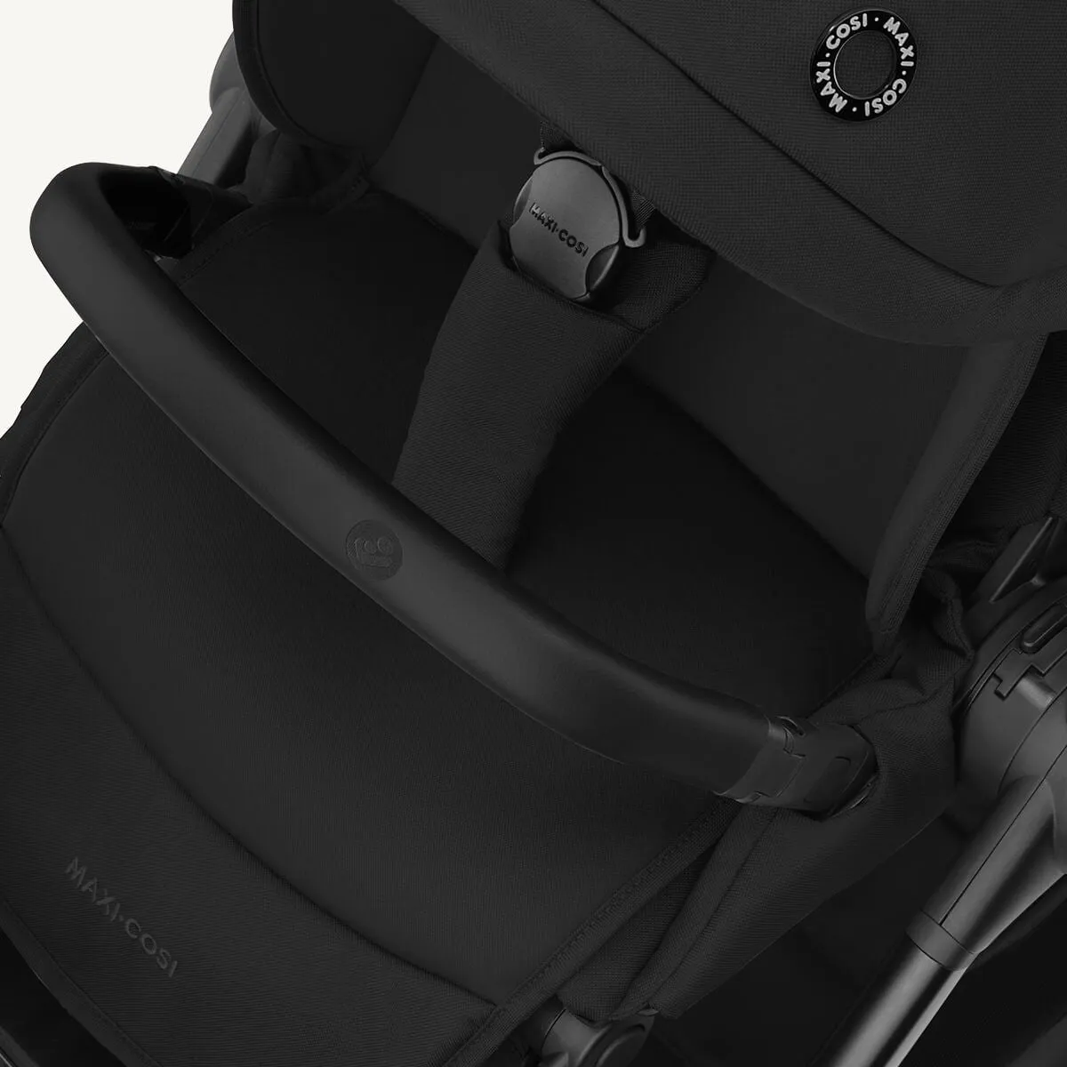 Maxi Cosi Oxford Stroller   Bassinet and Mico 12 LX Onyx Travel System