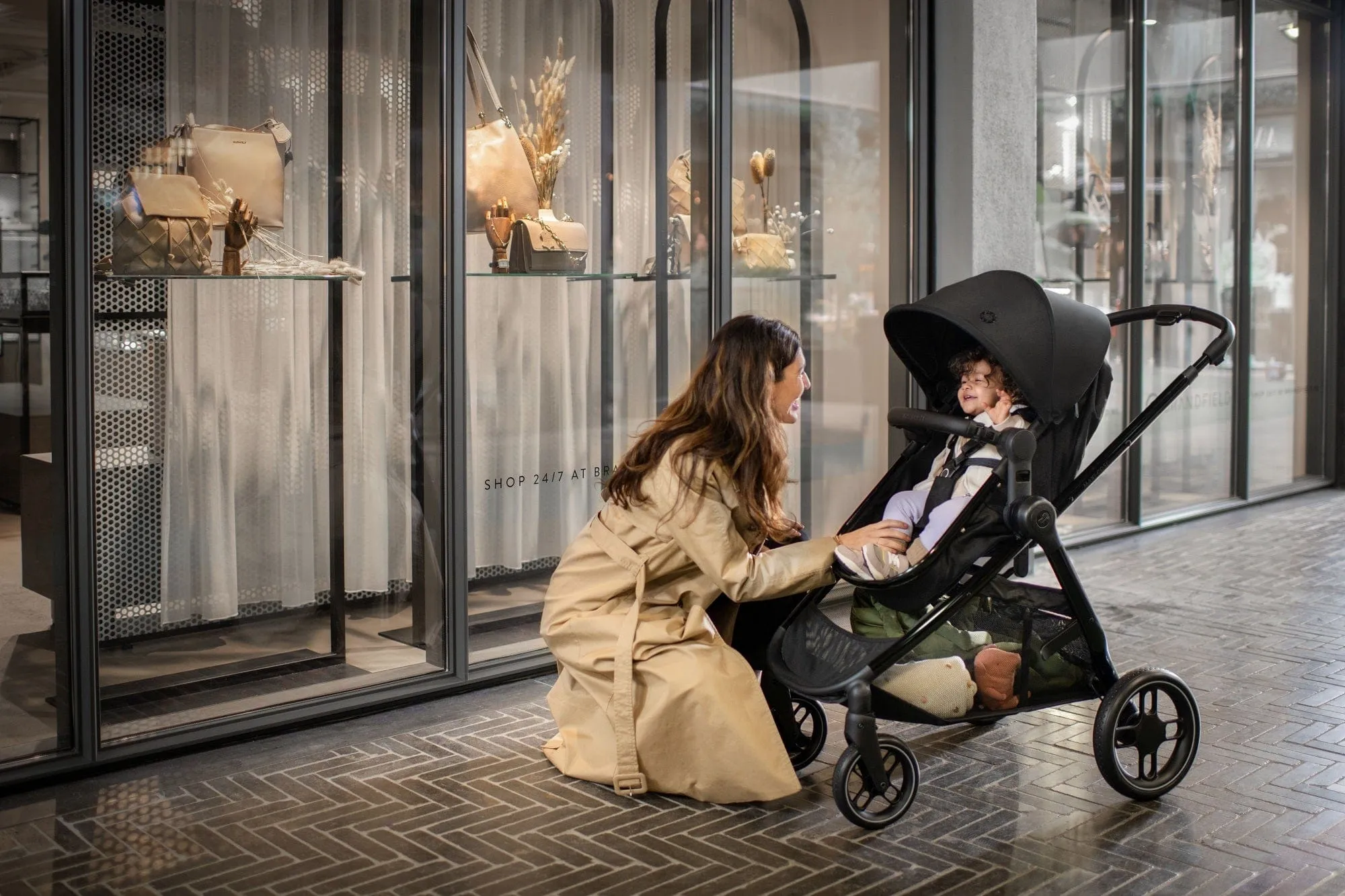 Maxi Cosi Zelia Luxe Pushchair - Twillic Truffle