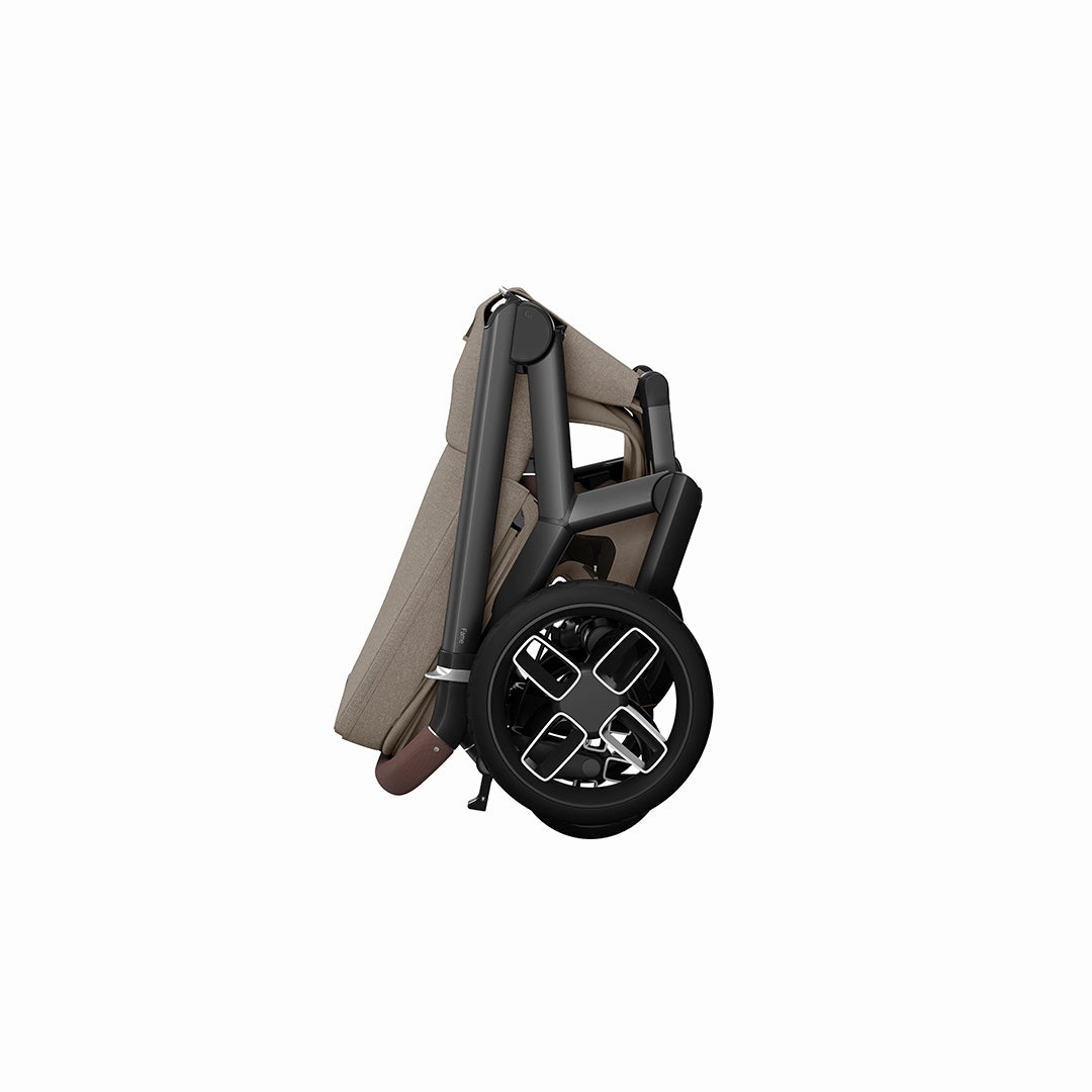 Maxi-Cosi Fame Pushchair   Pebble 360 Pro 2 Travel System