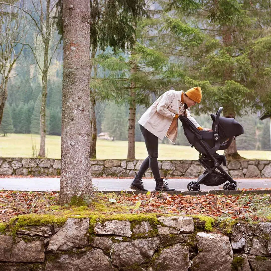 Maxi Cosi Lara2 Pushchair - Essential Graphite