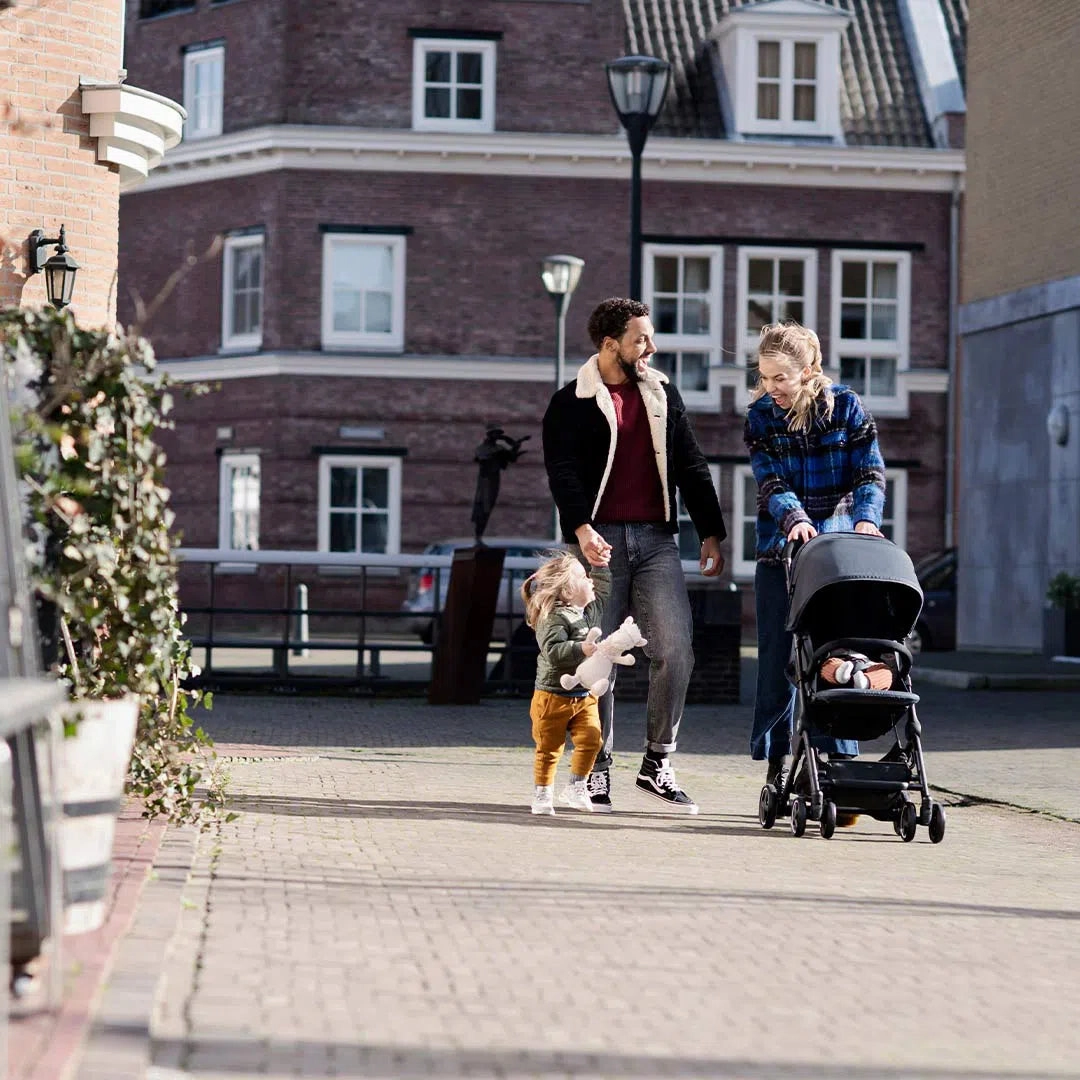Maxi Cosi Lara2 Pushchair - Essential Graphite