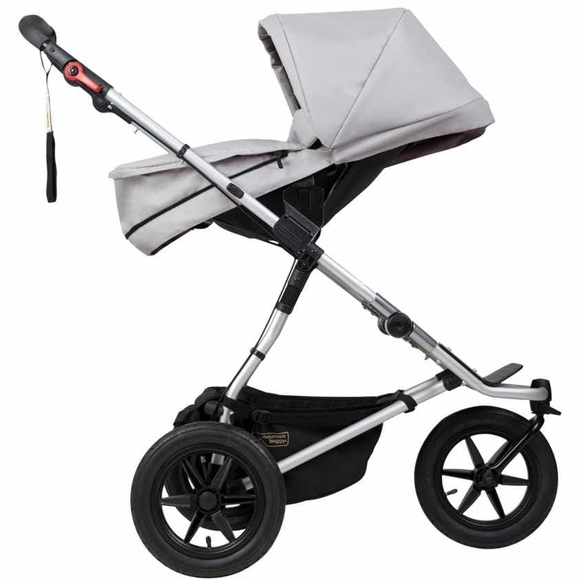 Mountain Buggy Urban Jungle and Carrycot Plus - Silver