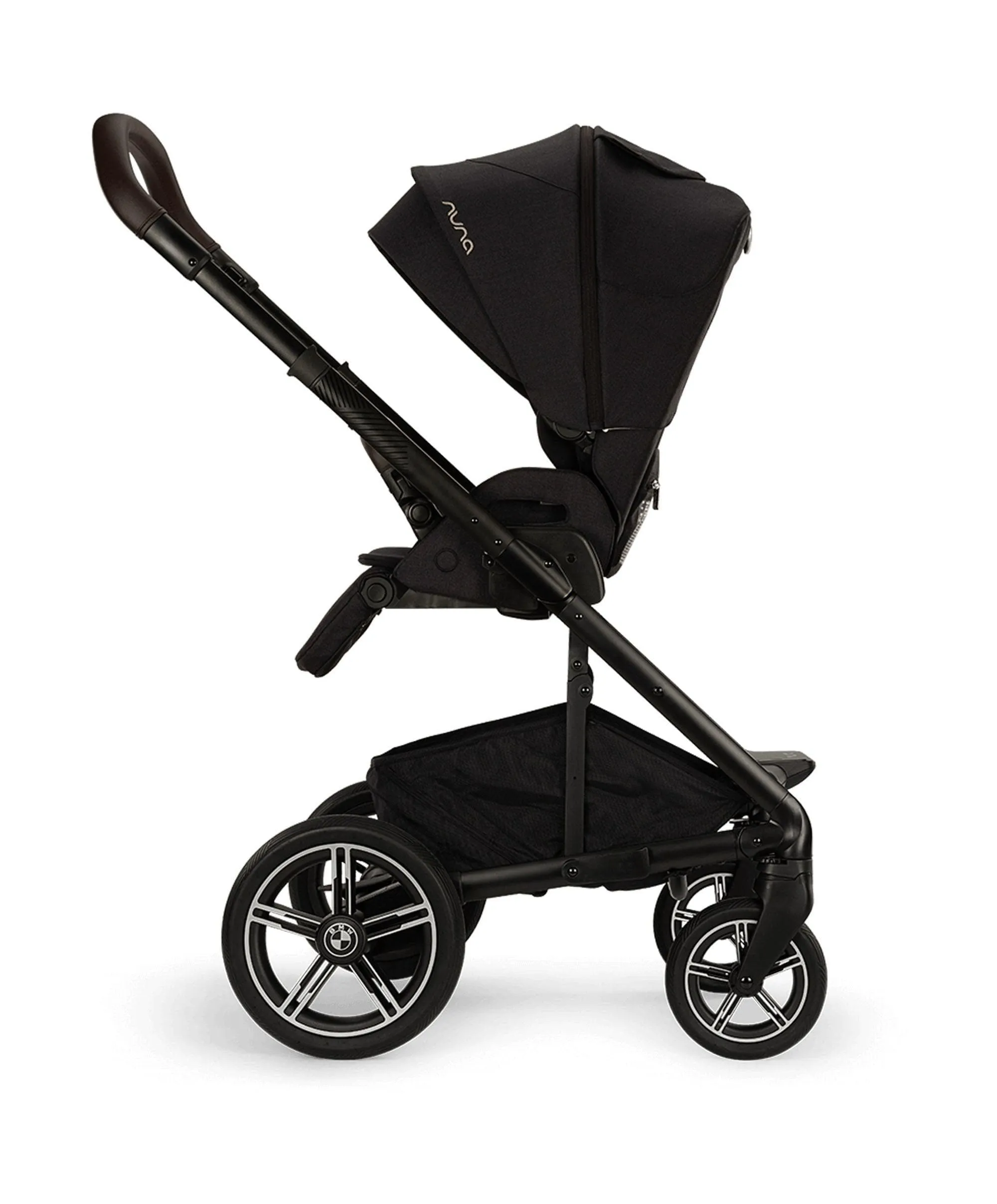 Nuna MIXX Next BMW Pushchair Bundle with PIPA Urbn Car Seat (3-Pieces)  Element