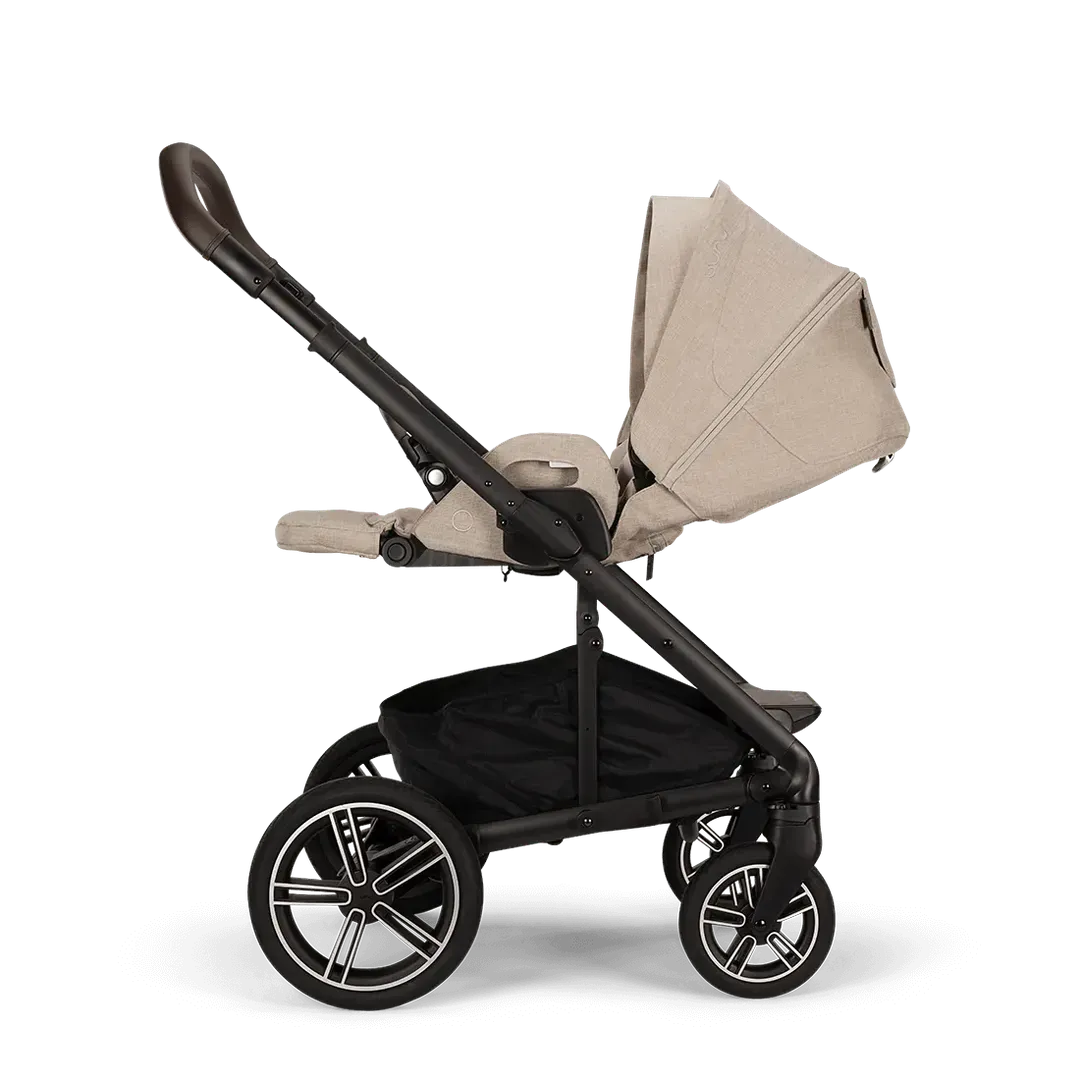 Nuna Mixx Next   Mixx Next Carry Cot   Arra Flex   Base Curv Travel System - Biscotti