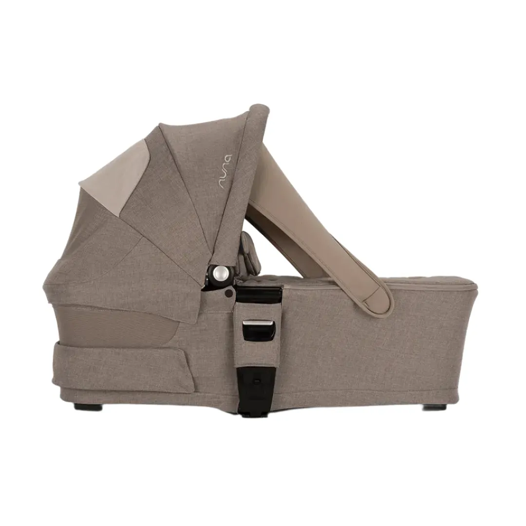 Nuna Mixx Next   Mixx Next Carry Cot   Arra Flex   Base Curv Travel System - Cedar