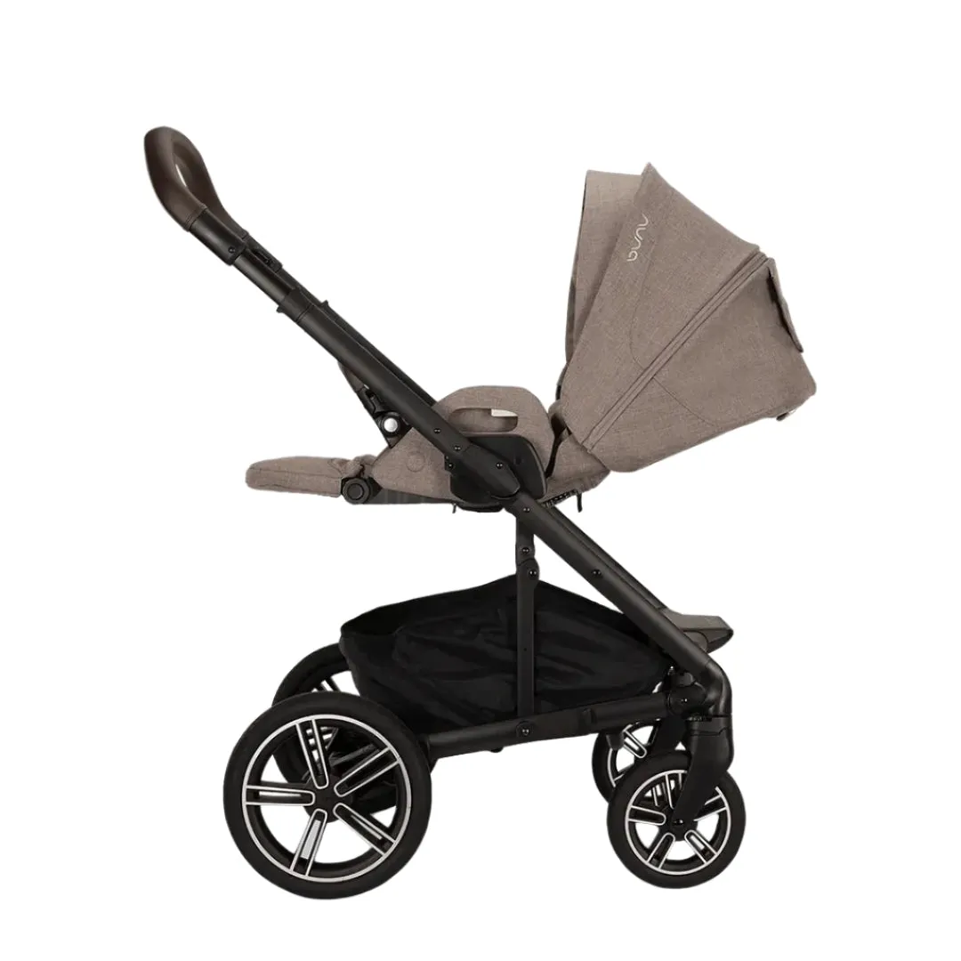 Nuna Mixx Next   Mixx Next Carry Cot   Arra Flex   Base Curv Travel System - Cedar