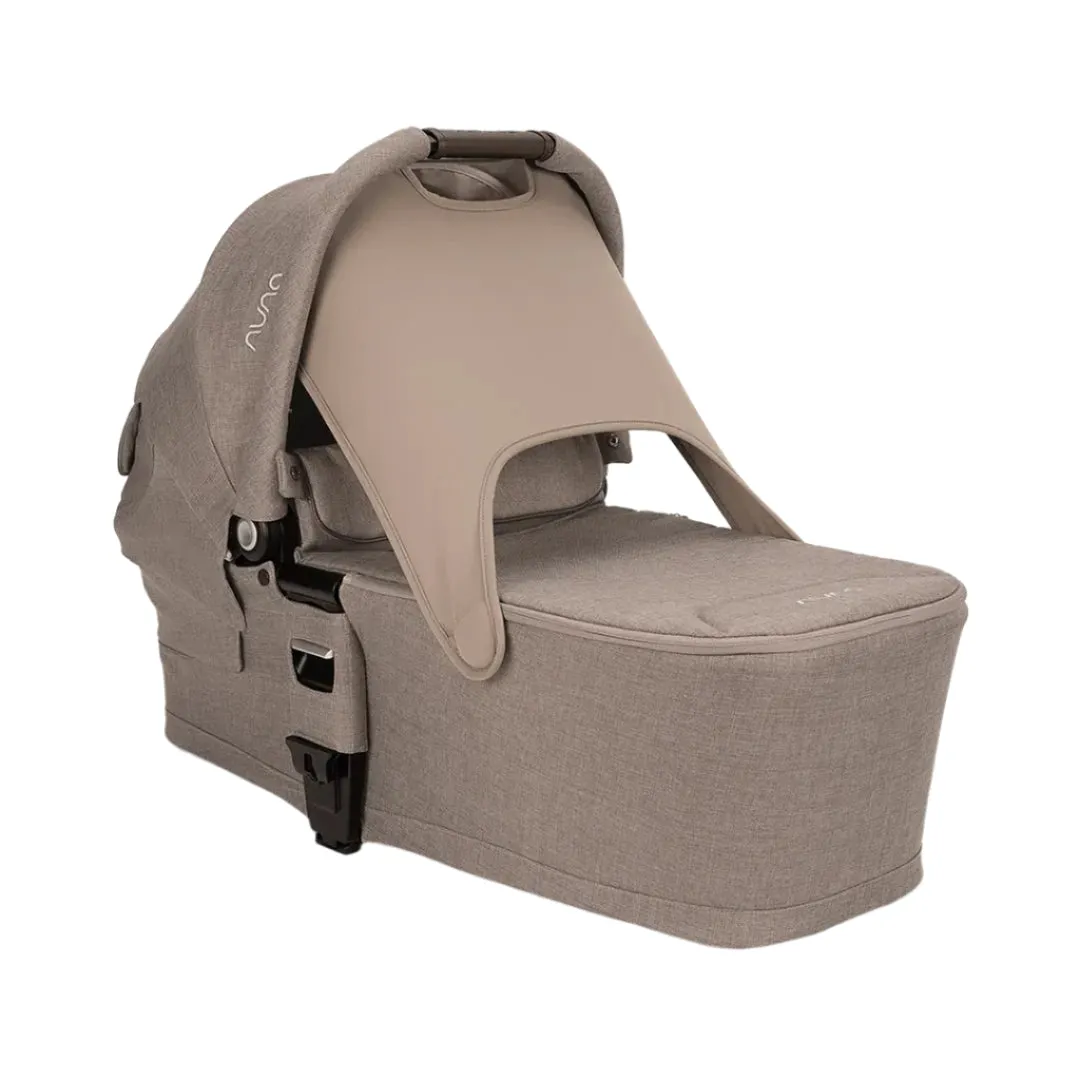 Nuna Mixx Next   Mixx Next Carry Cot   Arra Flex   Base Curv Travel System - Cedar