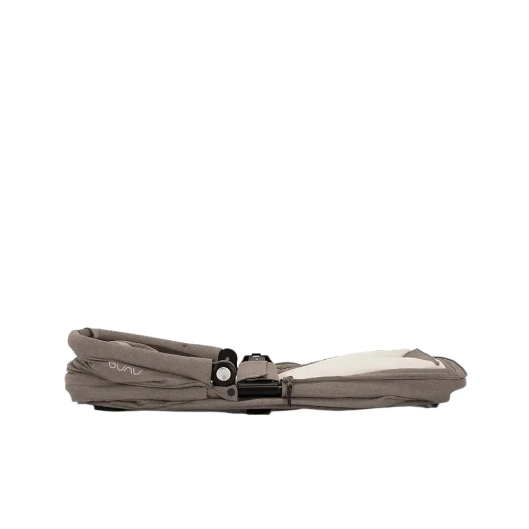 Nuna Mixx Next   Mixx Next Carry Cot   Arra Flex   Base Curv Travel System - Cedar