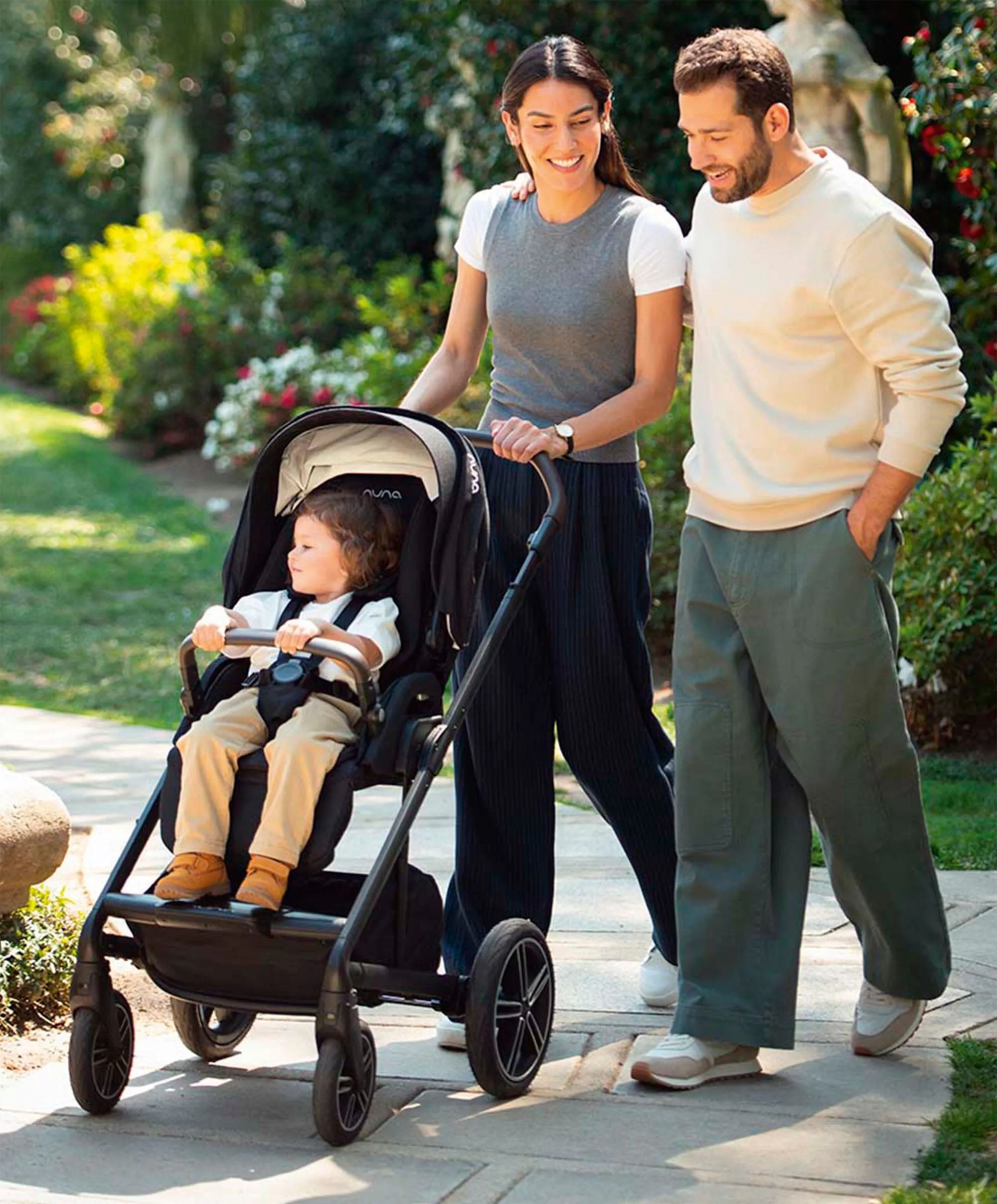 Nuna MIXX Next Urbn Bundle with PIPA urbn Car Seat - Cedar