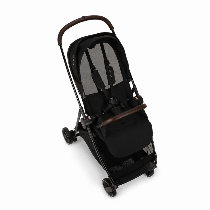 Nuna IXXA Pushchair Essential Bundle - Riveted