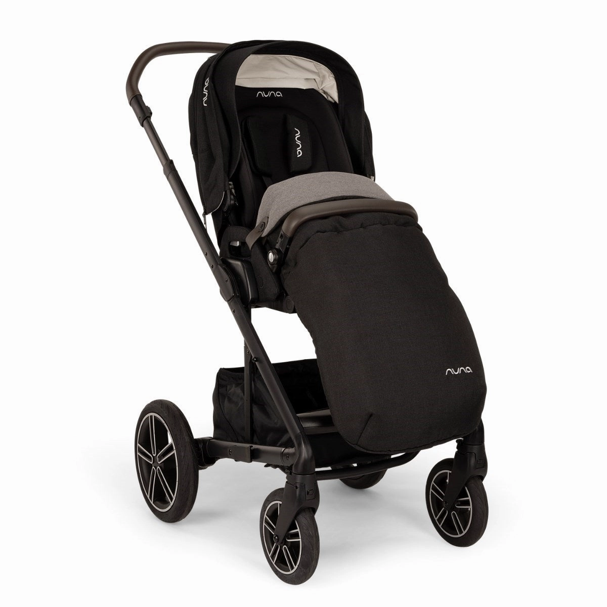 Nuna Mixx Essential Travel & Nursery Bundle, Caviar