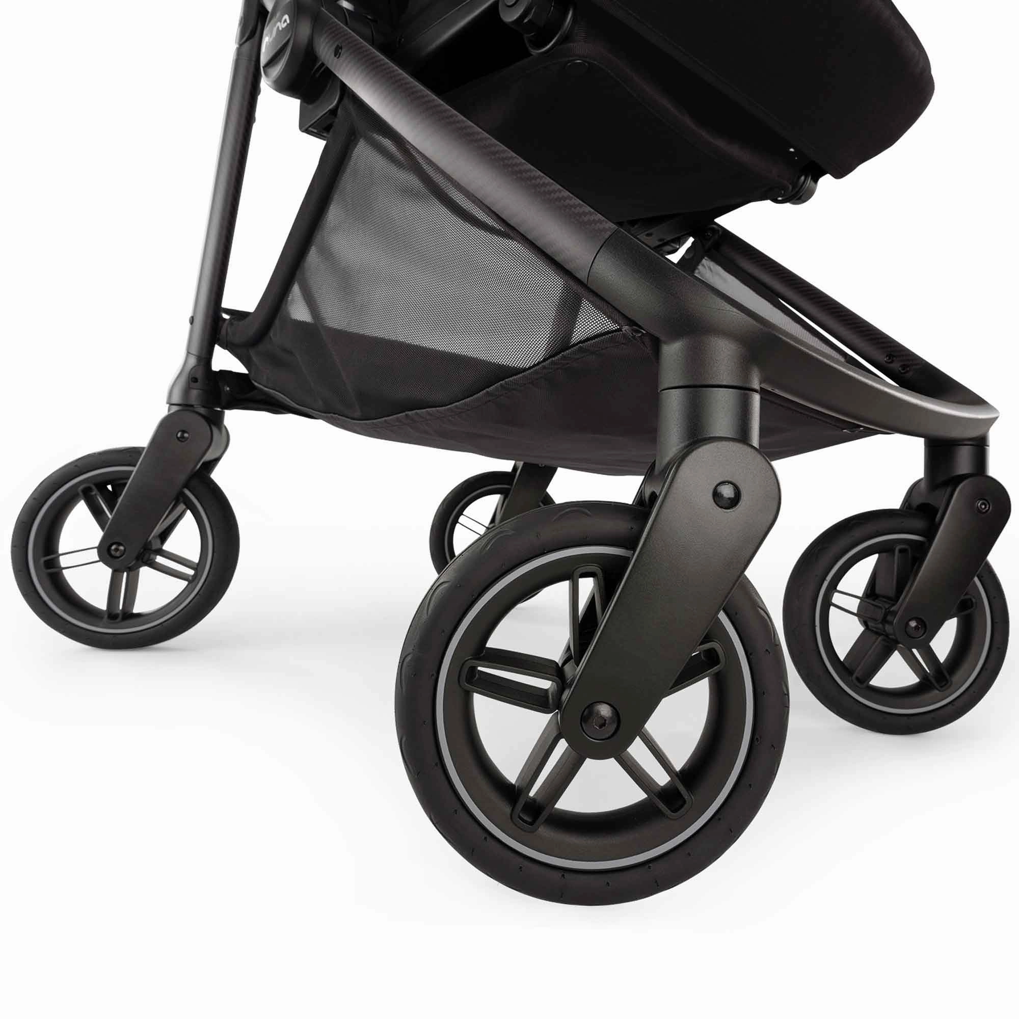 Nuna SWIV Stroller - Caviar