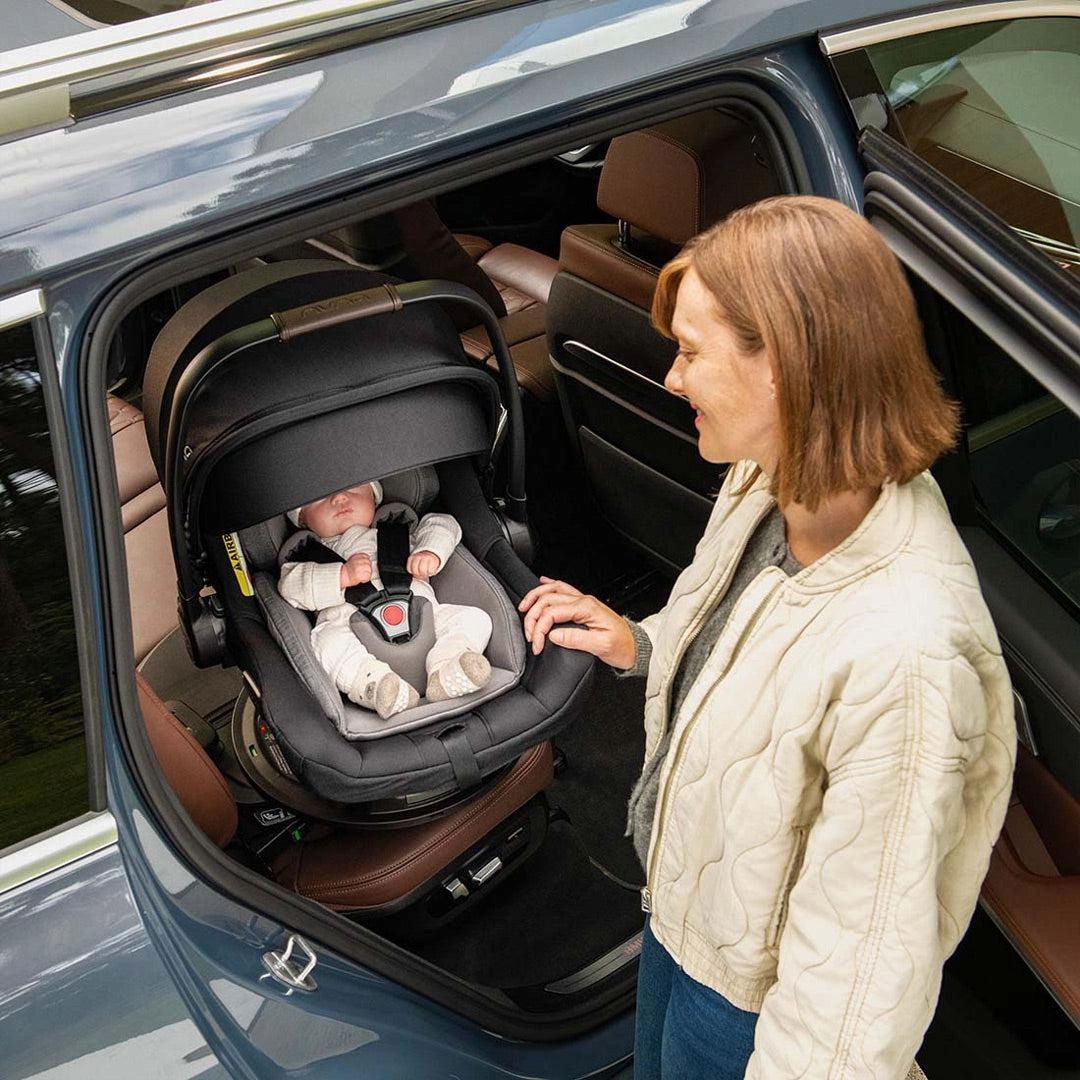 Nuna TRIV Next with ARRA Flex & Base Curv Travel System Bundle