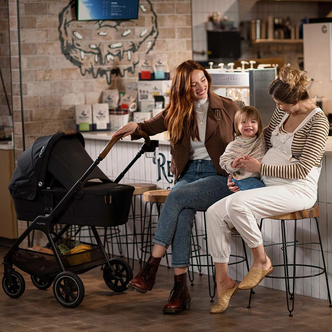 Nuna TRIV Next with ARRA Flex & Base Curv Travel System Bundle