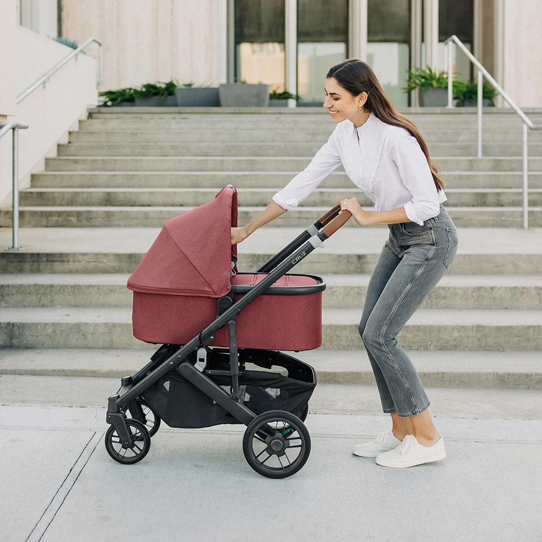 Outlet - UPPAbaby VISTA Pushchair   Carrycot  V2 - Lucy
