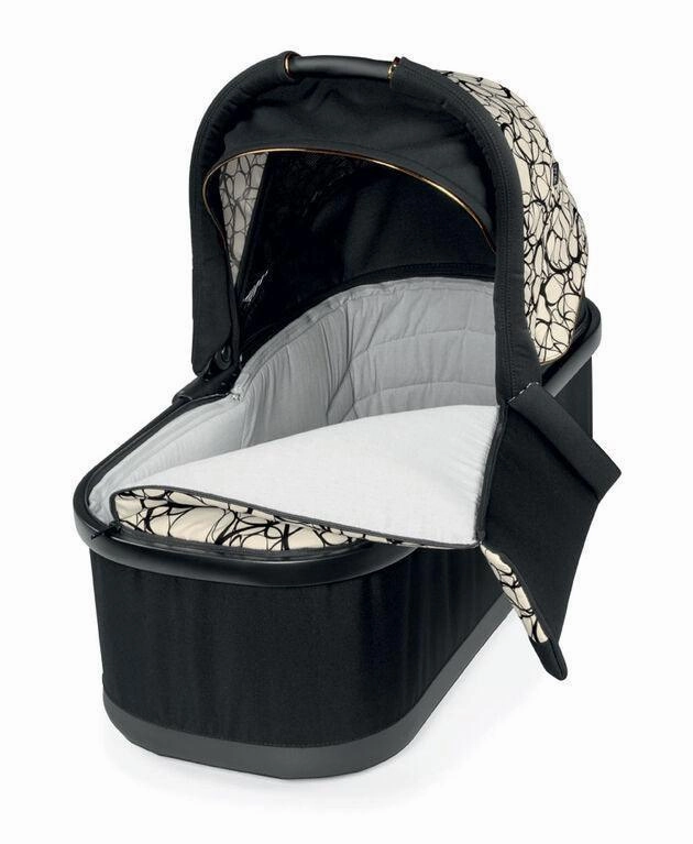 Peg Perego YPSI Bassinet with home stand (Certain colors don't include home stand)