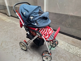 POLLYPET Pram - Red and blue