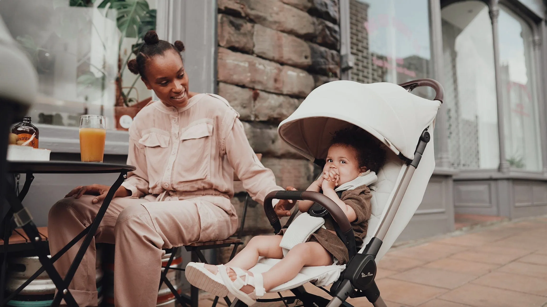Silver Cross Clic Stroller - Almond