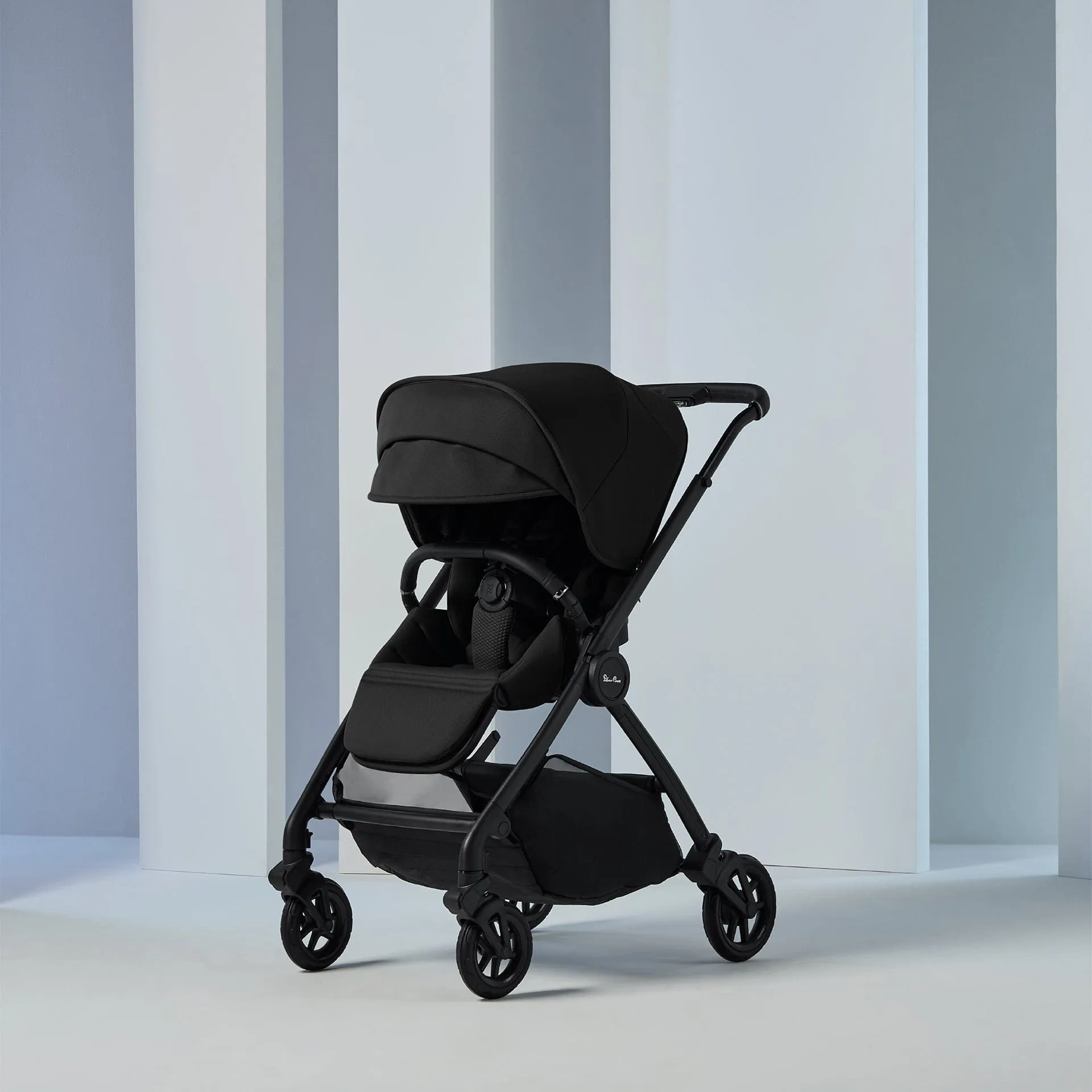 Silver Cross Dune 2 with First Bed Carrycot and Accessory Pack - Space