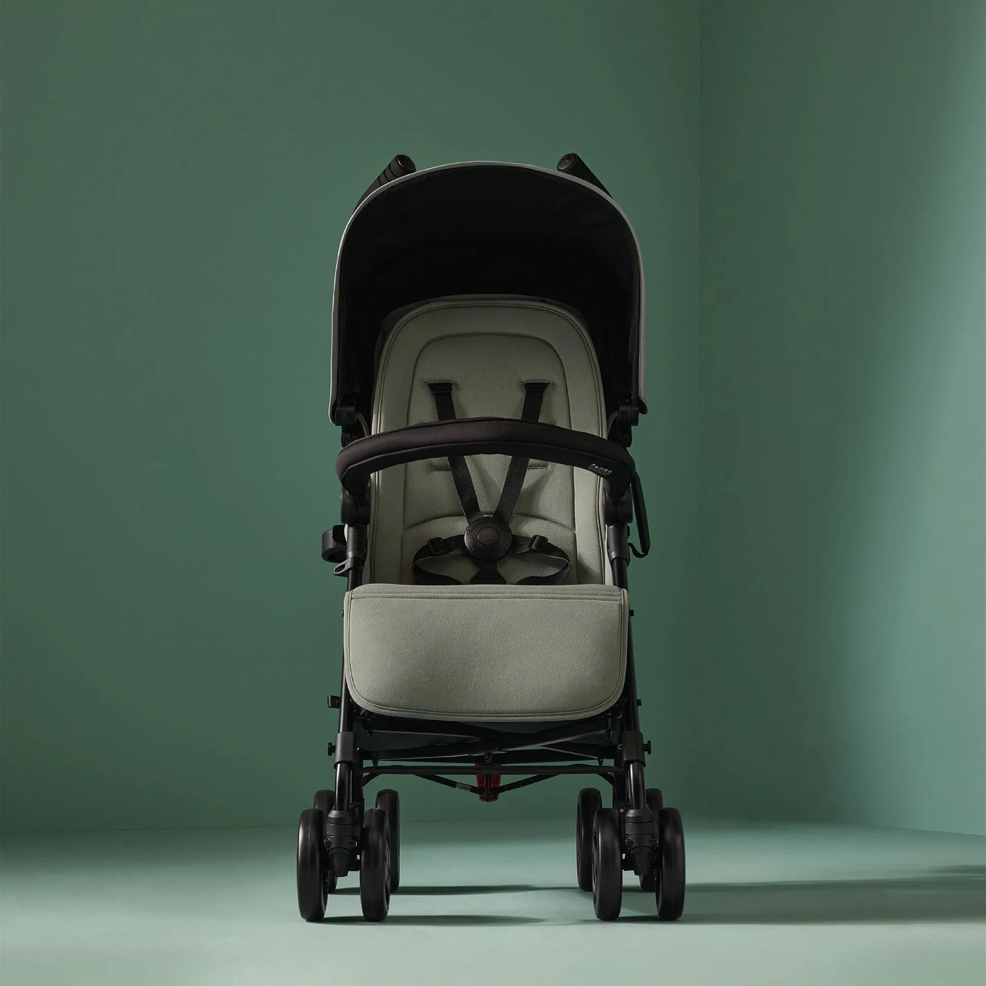 Silver Cross Pop Pushchair - Sage