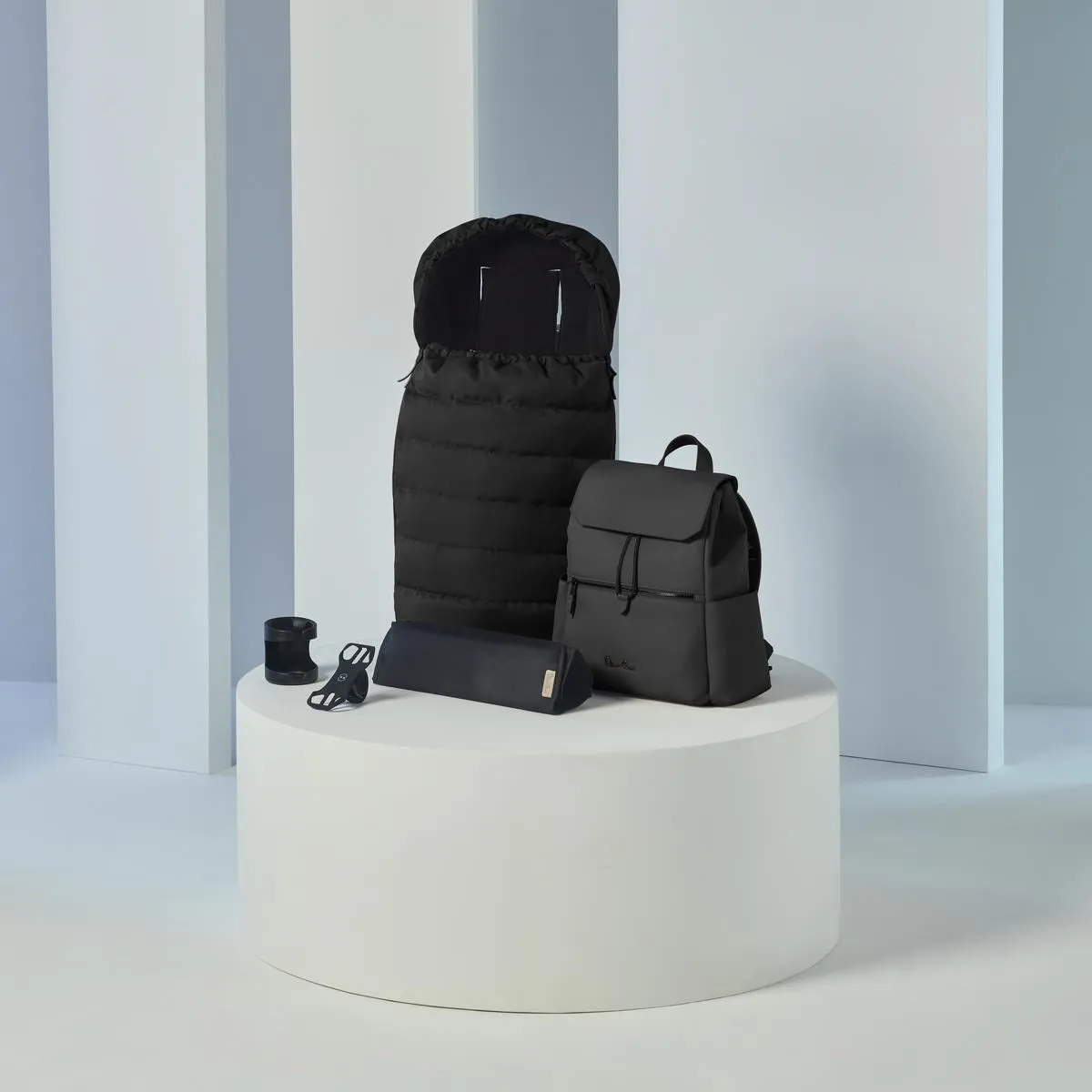 Silver Cross Reef 2 Travel System with Dream Car Seat