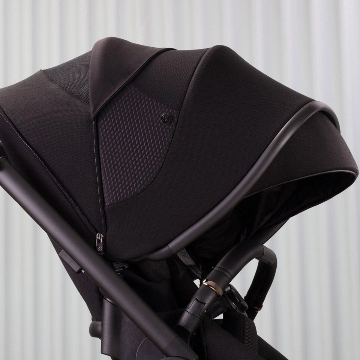 Silver Cross Dune Stroller   Compact Bassinet