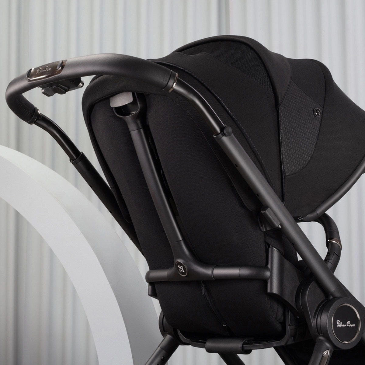 Silver Cross Dune Stroller   Compact Bassinet