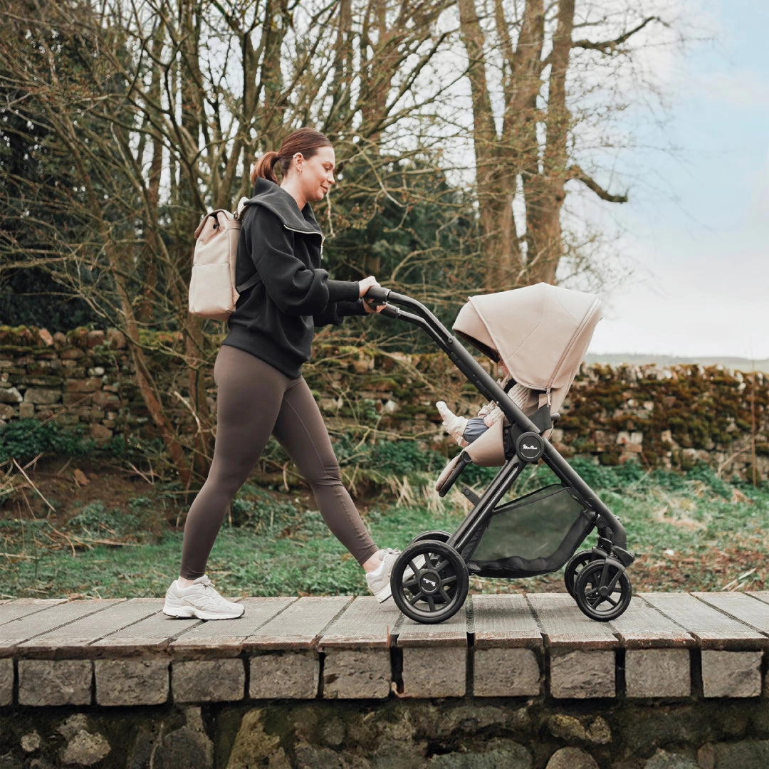 Silver Cross Reef 2 and First Bed Folding Carrycot - Mocha