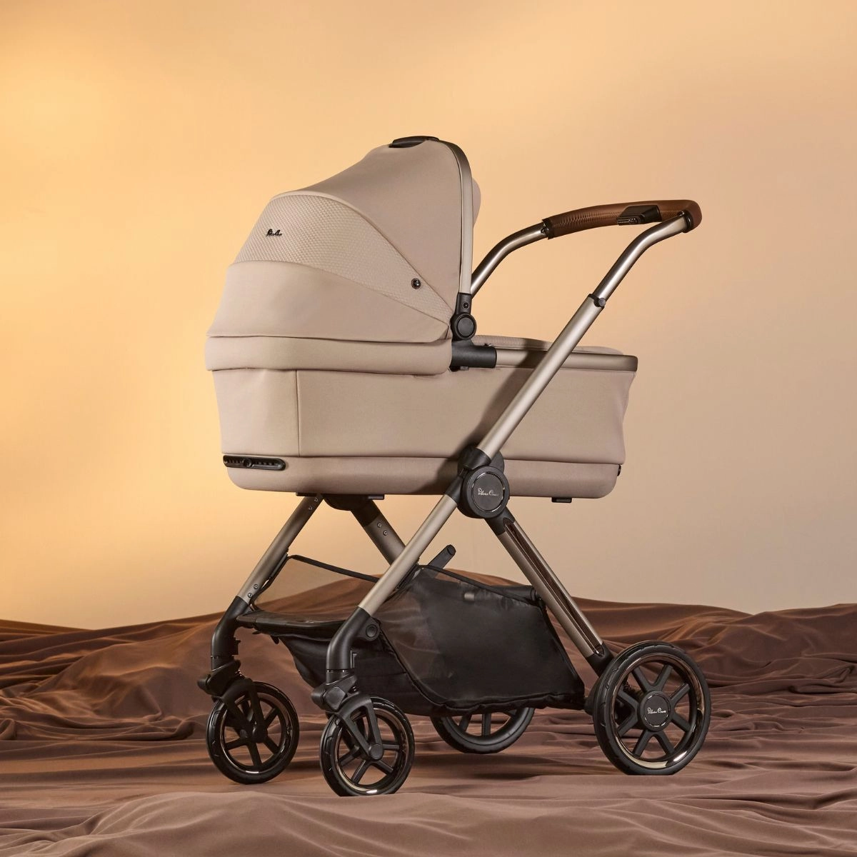 Silver Cross Reef 2 First Bed Folding Bassinet (2025 Edition)