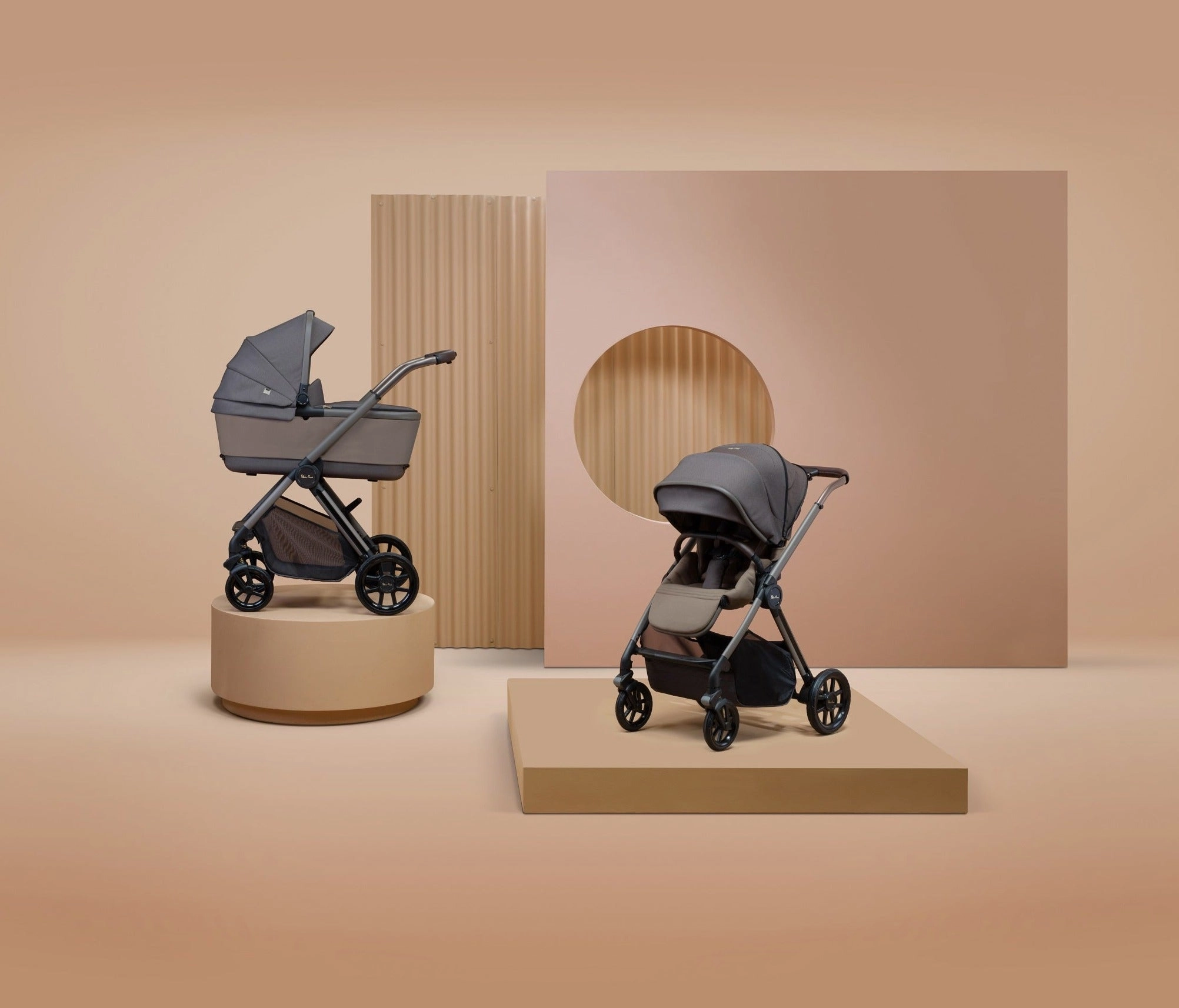 Silver Cross Reef Full-Size Stroller | Out Of Box