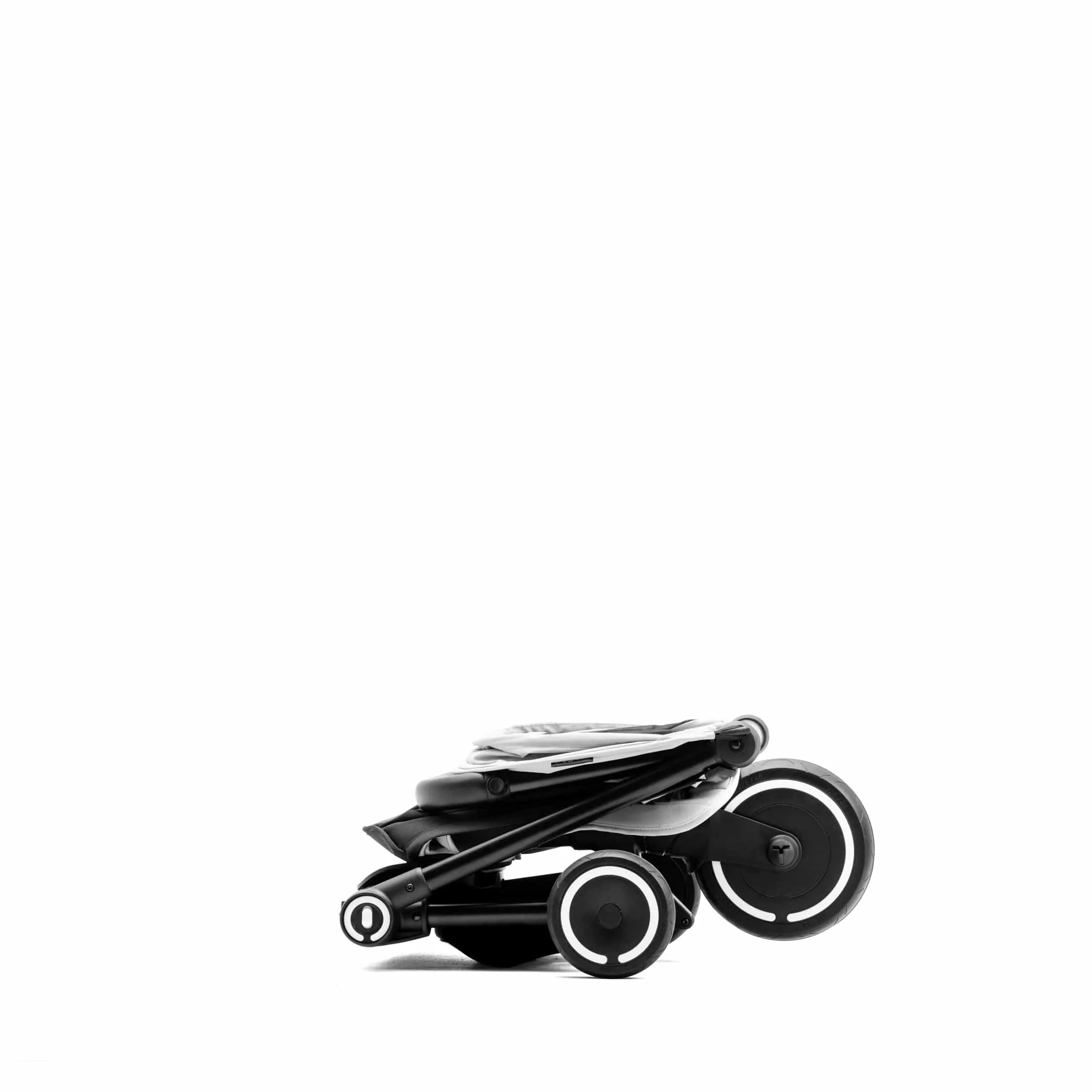 SmarTrike Traveler Stroller - Silver (Ex-display)