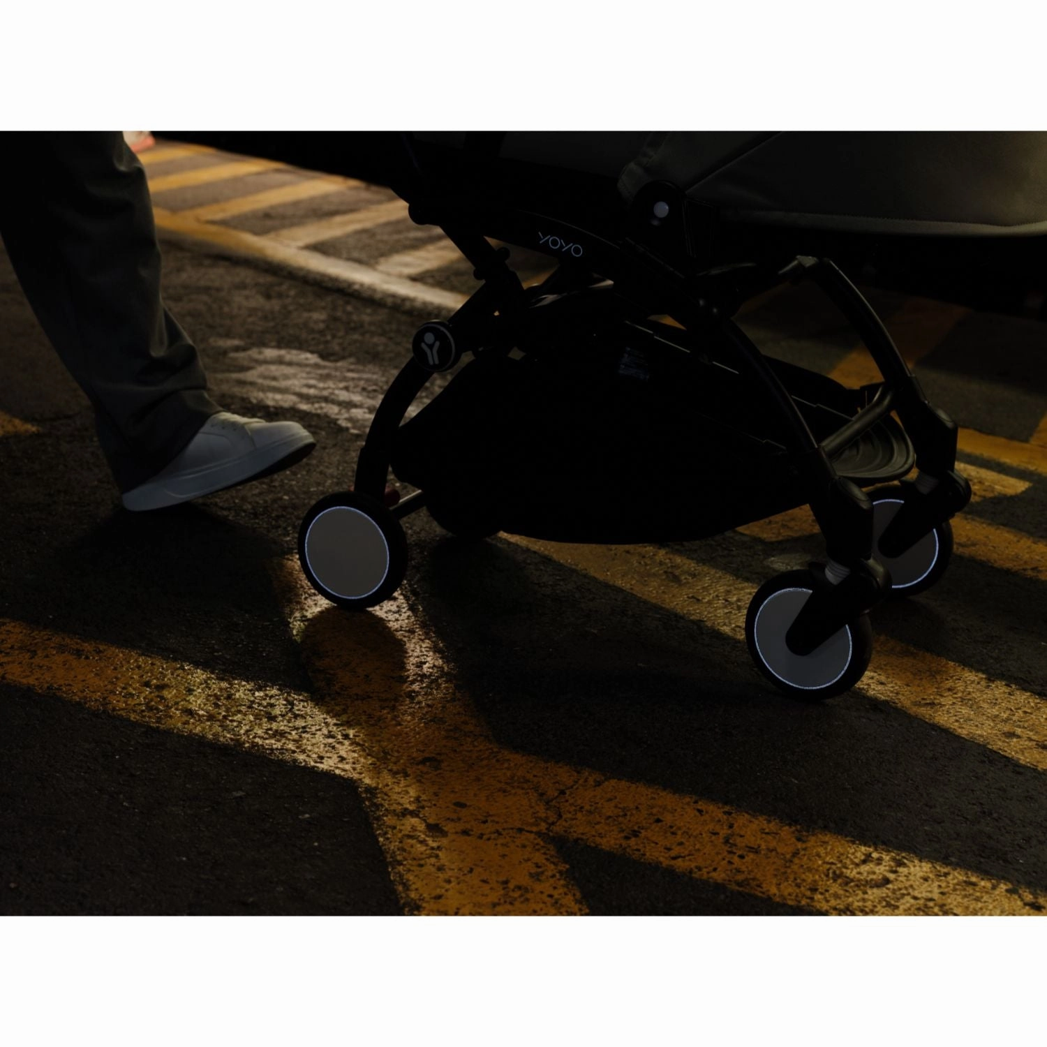 Stokke YOYO 0  6  Complete Baby Stroller Set - Black Frame with Black 0  Newborn Pack & 6  Color Pack (Pre-Order; Est. Delivery in 4-6 Weeks)