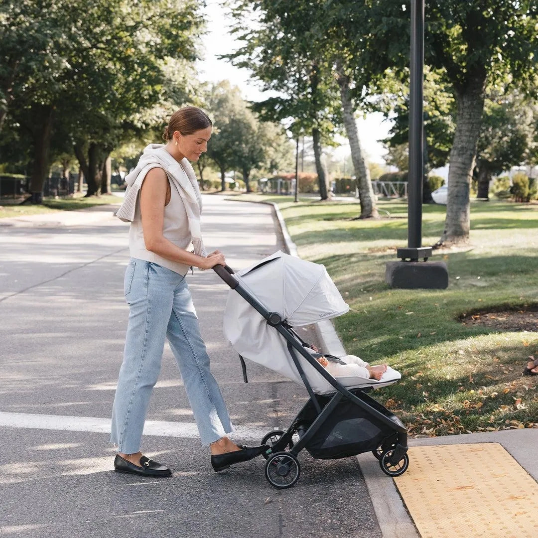 UPPAbaby MINU V3 - CYBEX Cloud Travel System