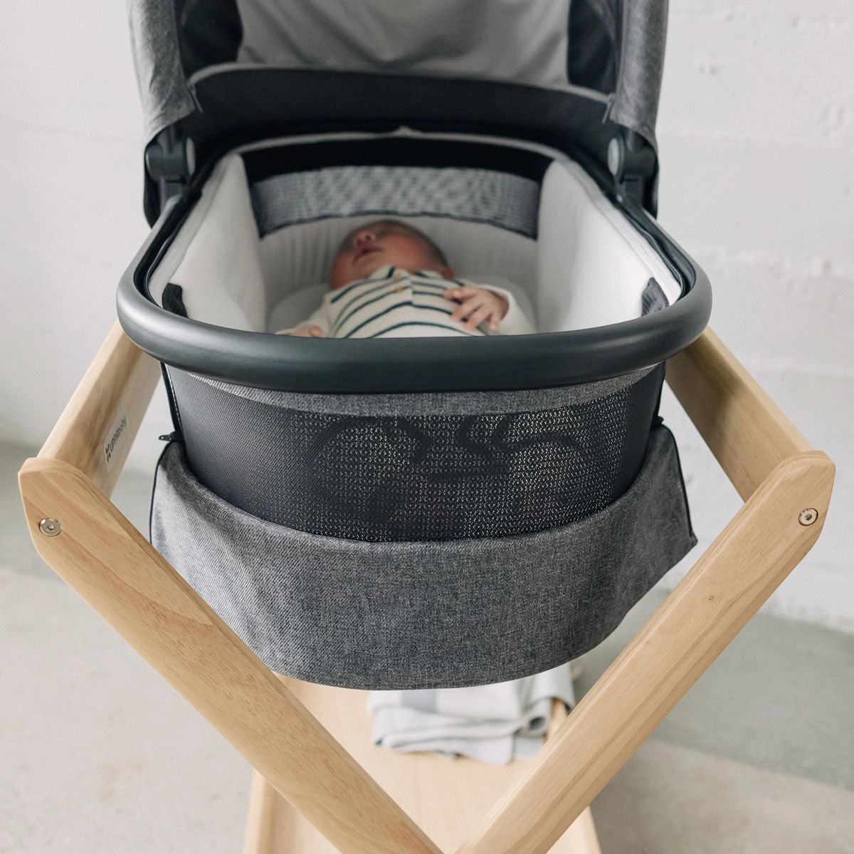 UPPAbaby New Bassinet Stand
