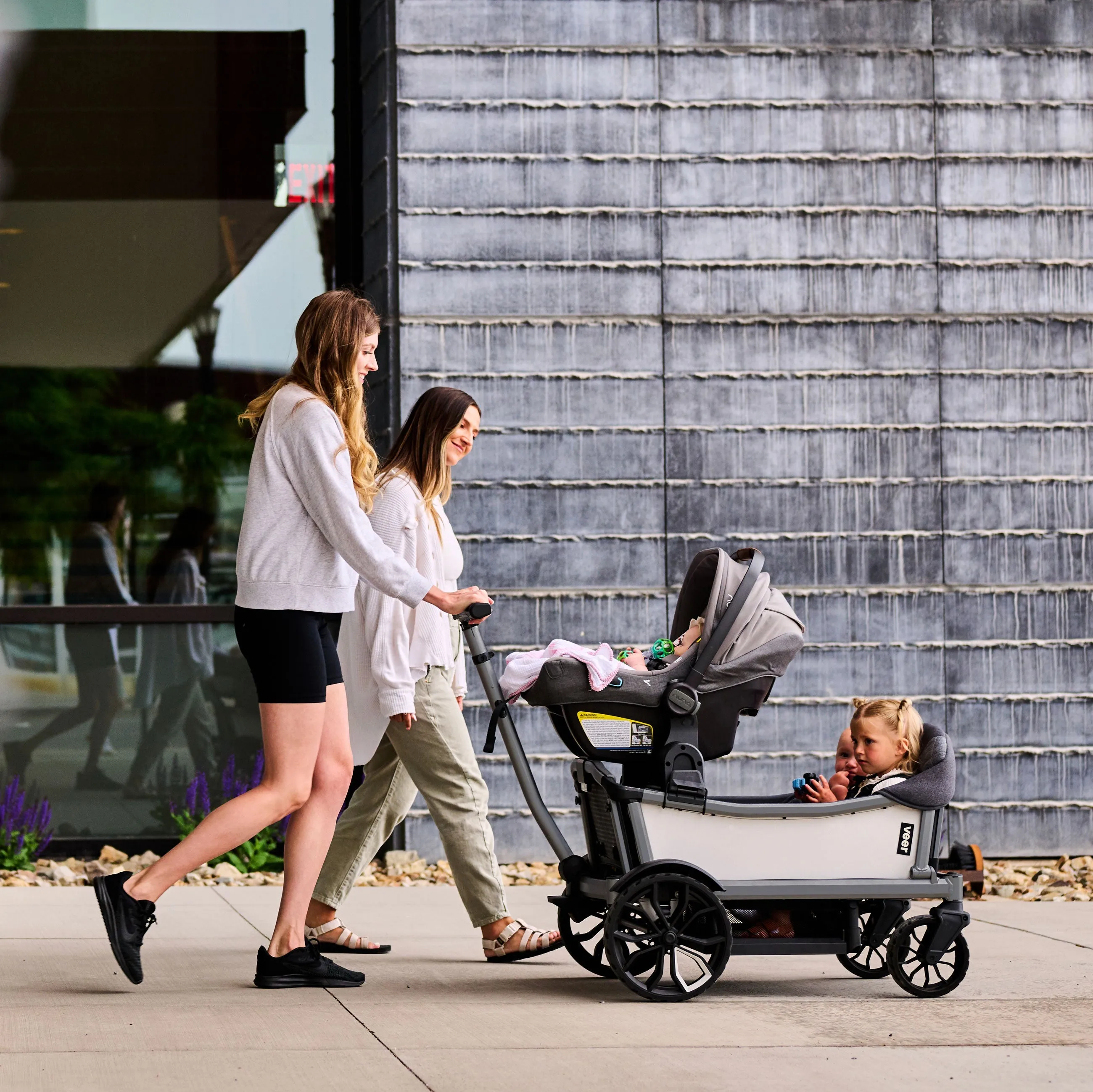 Veer Cruiser City XL 4 Seater Wagon