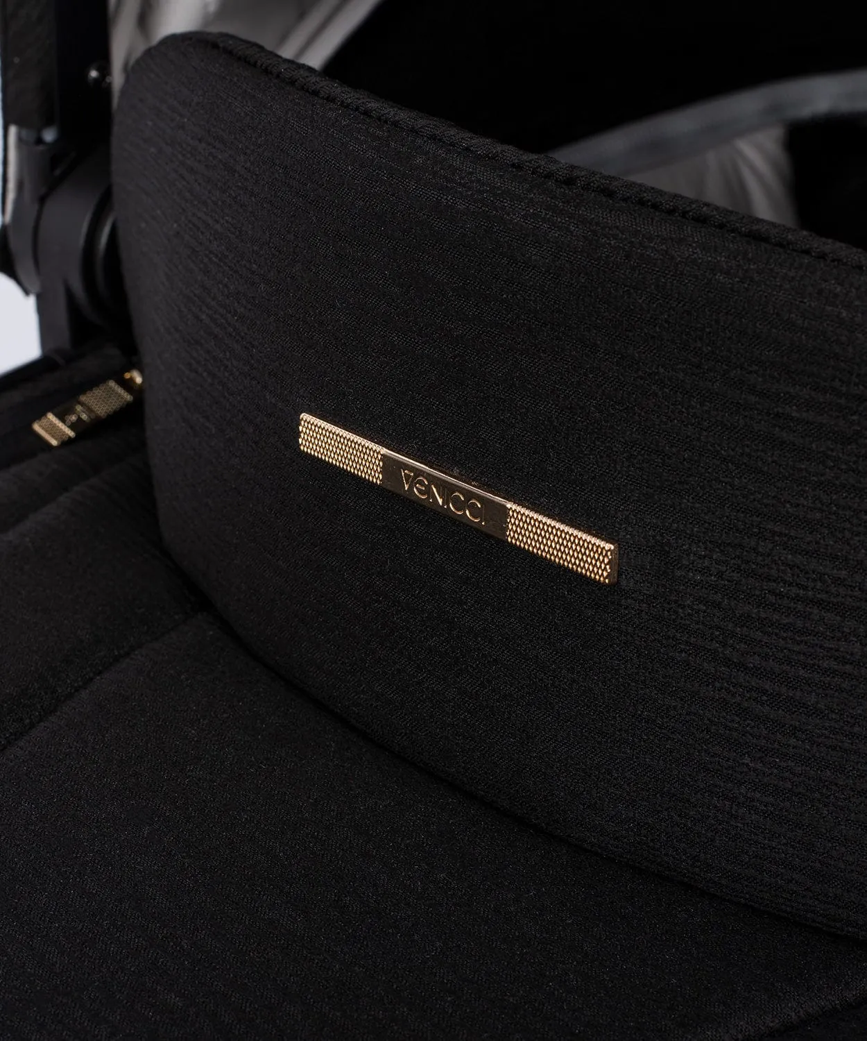Venicci 3 in 1 Tinum UPLINE Pram - All Black
