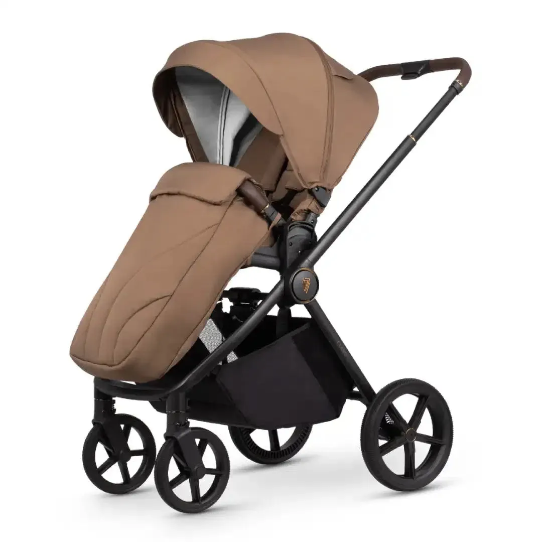 Venicci Claro 3 In 1   Isofix Base The Complete Travel System Bundle - Caramel