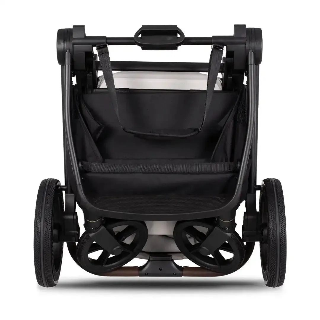 Venicci Claro 3 In 1   Isofix Base The Complete Travel System Bundle - Vanilla