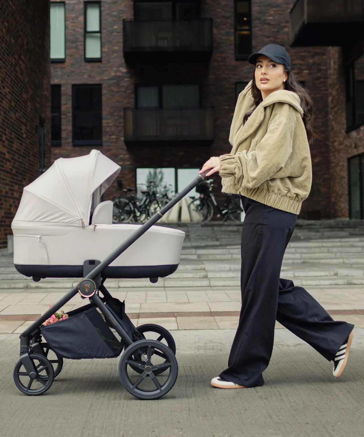 Venicci Claro 4in1 (Sprint) Travel System - Vanilla