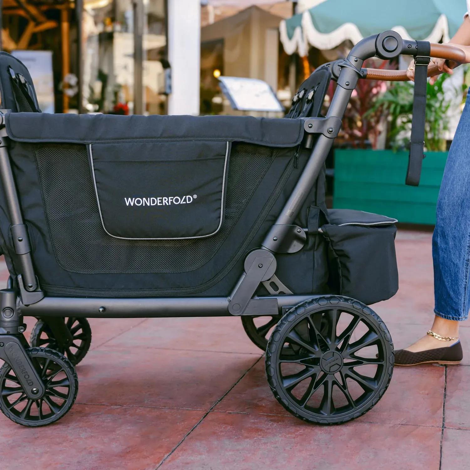 Wonderfold - L4 Quad Push Wagon Stroller